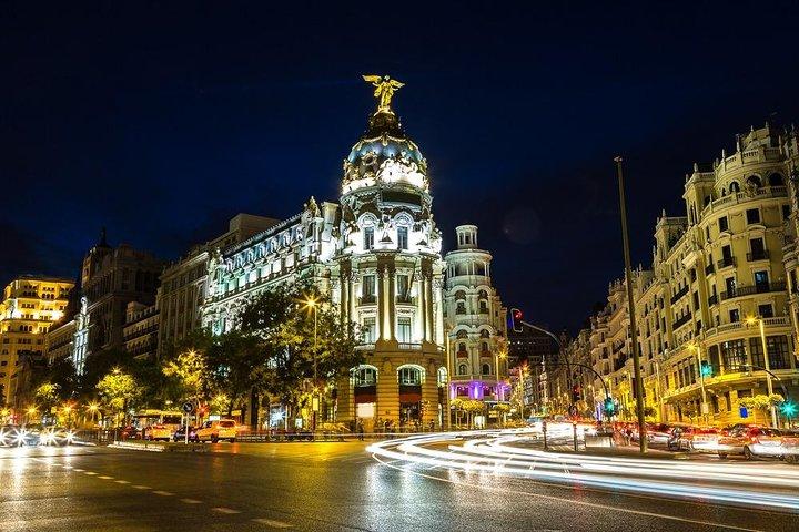 Turismo privado en Madrid de noche