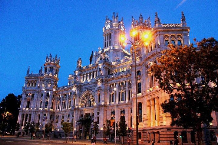 Private Sightseeing in Madrid By Night