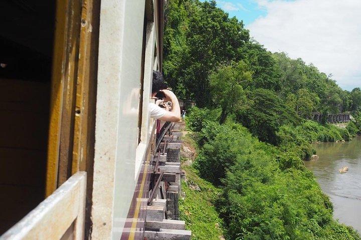 VISITE PRIVÉE : Kanchanaburi Death Railway ou Burma Railway