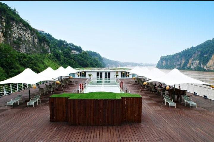 Yangtze River Deluxe Cruise 5D/4N fra Yichang til Chongqing