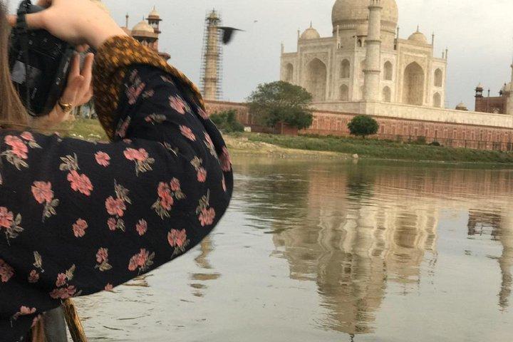 From Delhi : 4 Days Delhi , Agra and Jaipur Tour