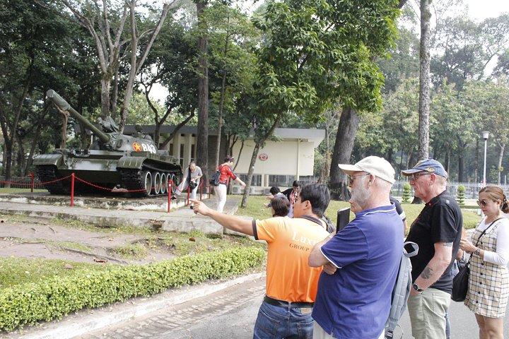 Túneles de Cu Chi (Tapioca) e passeio pela cidade (6 principais atrações) 1 dia