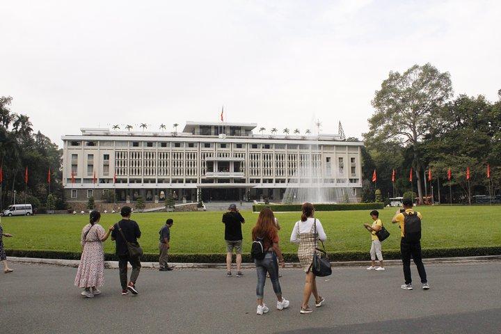 Túneles de Cu Chi (Tapioca) e passeio pela cidade (6 principais atrações) 1 dia