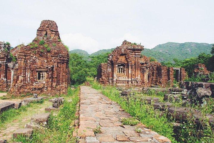 My Son Sanctuary - Hoi An Highlights: PRIVATE Full-day Tour from Da Nang