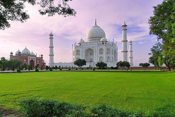 Private Same Day Trip naar Taj Mahal met Sunrise & Agra Day Tour vanuit New Delhi