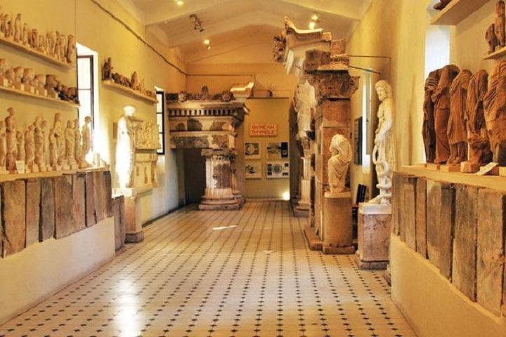 Transferência compartilhada para Mycenae & Epidaurus de Nafplio