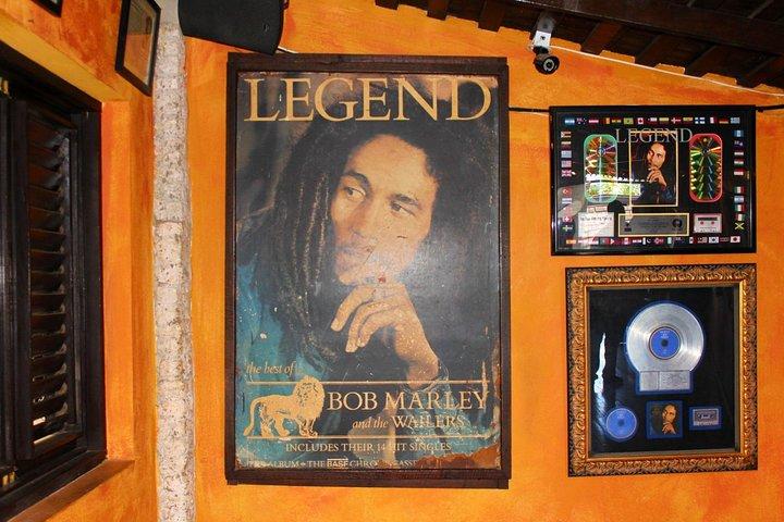 Bob Marley Nine Mile - Aventura nas Cataratas do Rio Dunn e Columbus Park