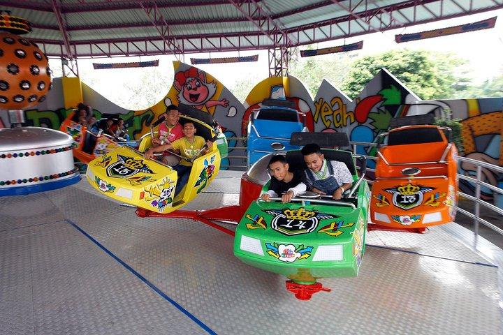 Spannende ritten en gratis buffet in Siam Amazing Park, Bangkok