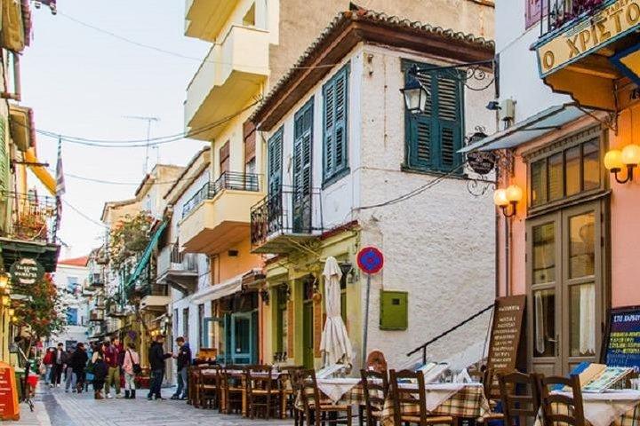 Passeio a pé pela cidade de Nafplio