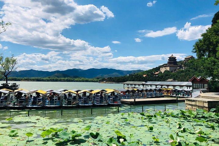 Tour privado de escala en Beijing al Palacio de Verano y Hutong
