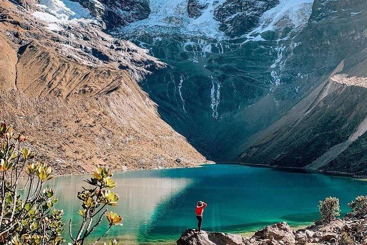 Tour 7 dage: Cusco Sacred Valley Maras Moray Mountain of Colors Humantay Lagoon