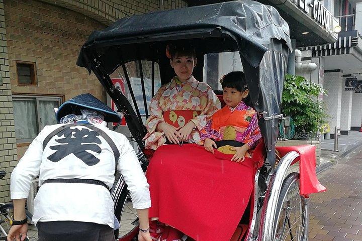 大阪で本格着物とユニークな人力車乗り