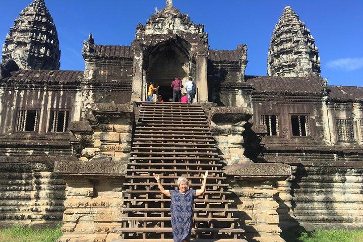 Excursão Privada de 5 Dias em Siem Reap: Angkor Temples & Floating Village