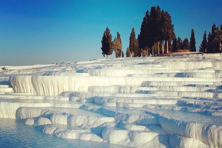 Tour giornaliero di Pamukkale e Hıerapolis da Pamukkale e Karahayıt