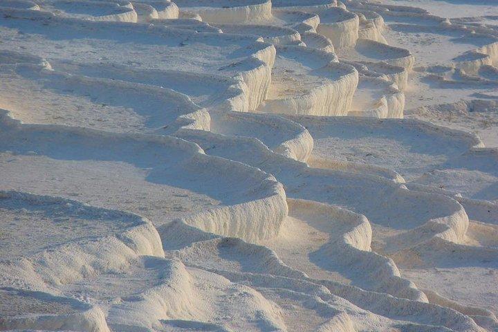 Tour giornaliero di Pamukkale e Hıerapolis da Pamukkale e Karahayıt