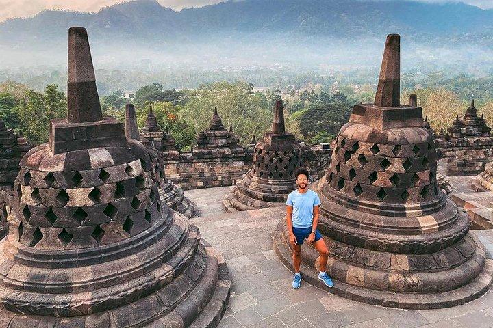 Location de voiture privée à Yogyakarta avec chauffeur