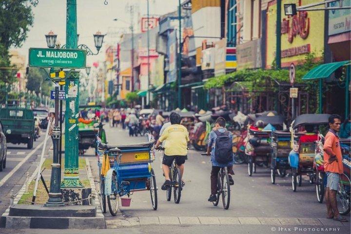 Location de voiture privée à Yogyakarta avec chauffeur