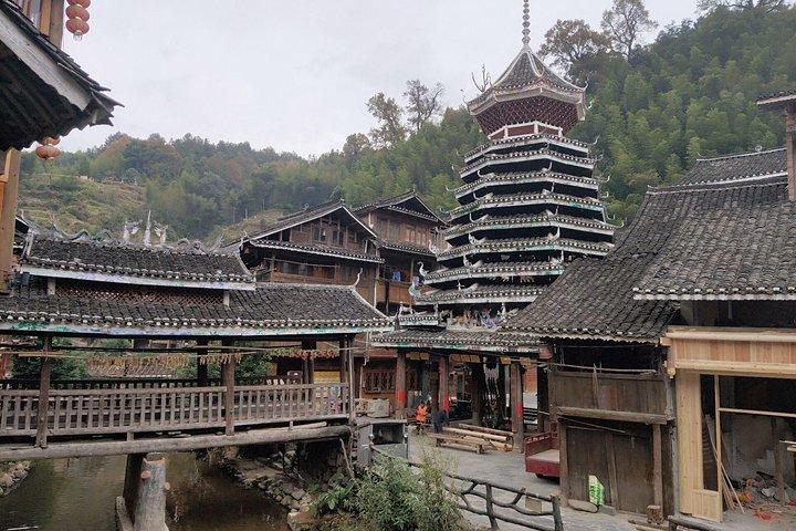 9-tägige private Tour: Von Zhangjiajie über Süd-Guizhou nach Guilin