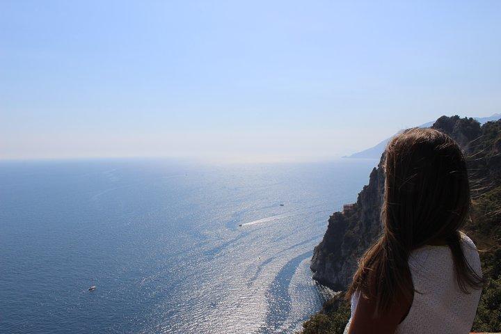 Positano & Amalfi door draagvleugelboot uit Salerno. Privé rondleiding met gids