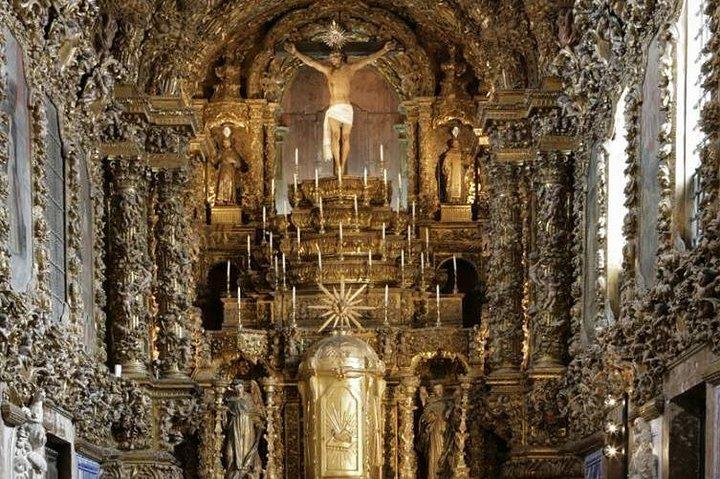 Discovery Portugal South to North - 6 days private tour all included.