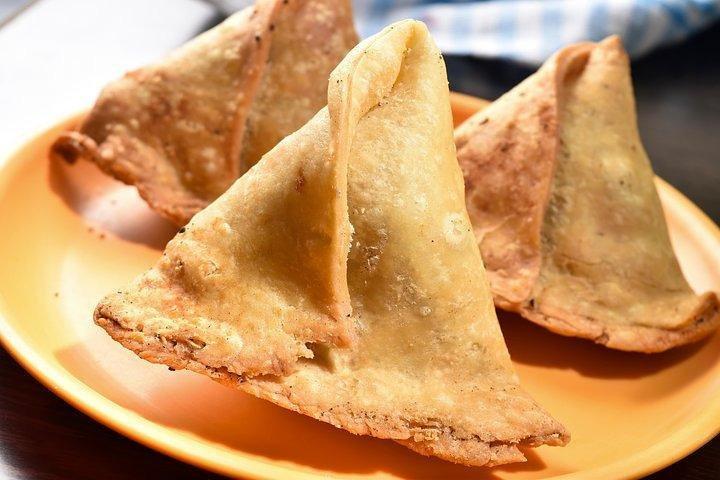 Transit Tour-Guided Best Old Delhi's Atracciones & Food Tour