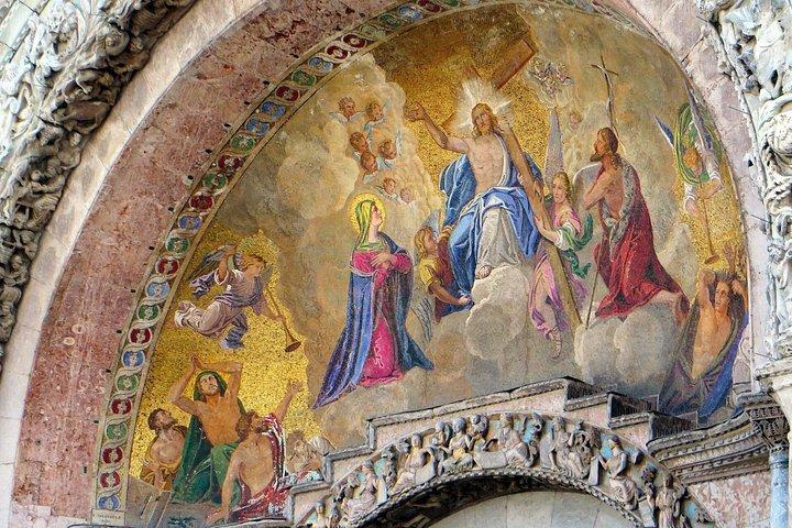 Explore St. Mark's Basilica: An Exclusive Guided Experience