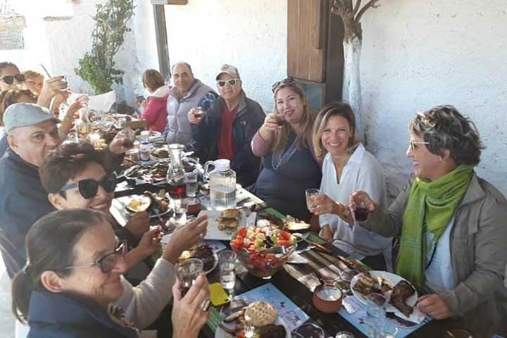 Traditionell grillupplevelse på traditionell gård i Mykonos