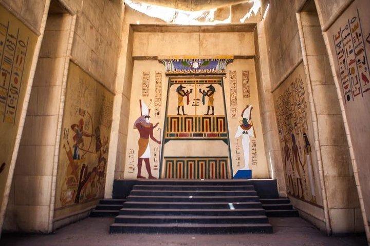 マラケシュからのアイット・ベン・ハドゥとワルザザートの日帰り旅行
