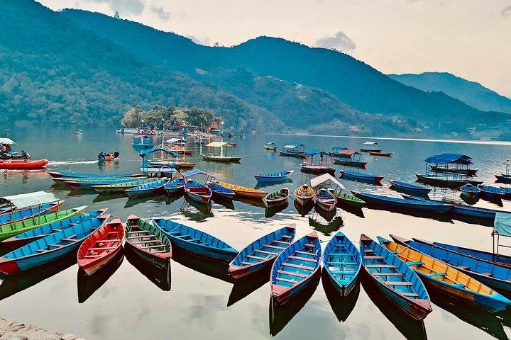 Pokhara Paragliding Geführte Private Tagestour