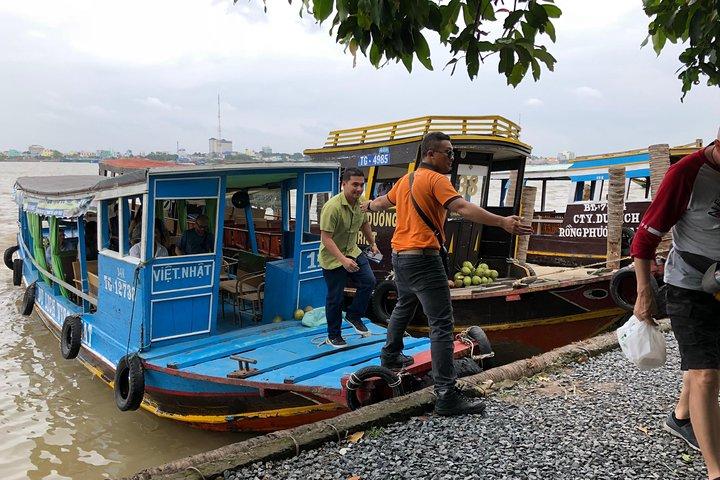 CuChi Tunnels&Mekong Delta (Boot, TukTuk, Kokosdorf) SmallGroup