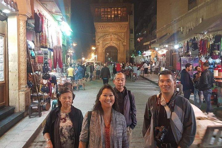 Private Walking Al Mue'ez & Khan Street