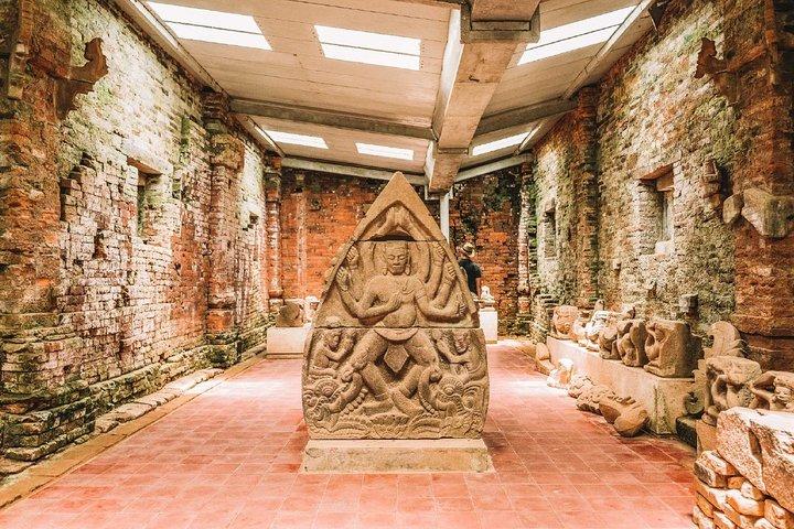 Da Nang Small Group City Tour: Marble Mountain & Lady Buddha uit Da Nang