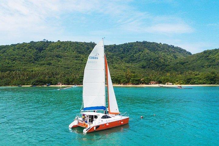 Coral, Racha y Maithon Island Alquiler de yates de lujo para 15 personas desde Phuket