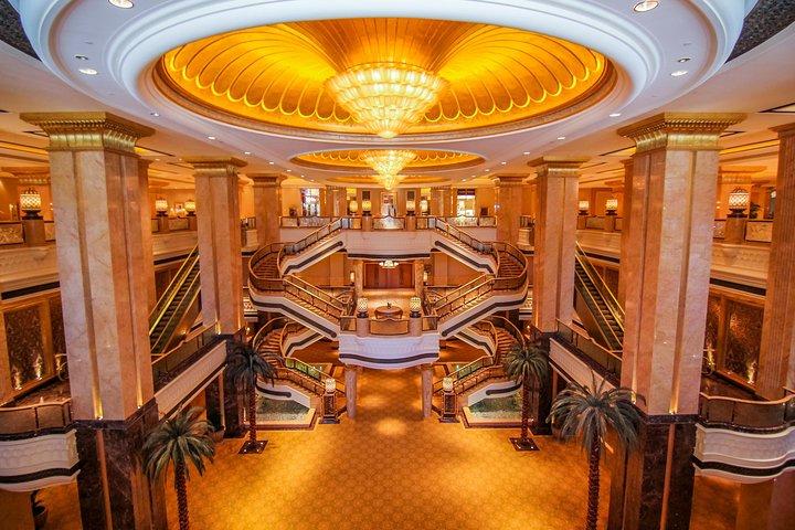 Expérience culinaire à l'emblématique Emirates Palace Abu Dhabi