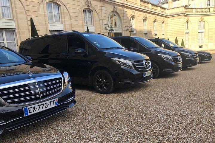 Private round transfer from Paris hotel to PSG Stadium