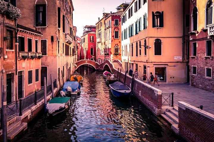 Veneza Walking Tour e Gondola Ride