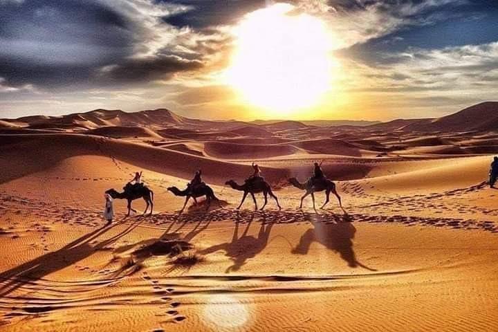 5 Days Private Tour Marrakech to Merzouga Desert