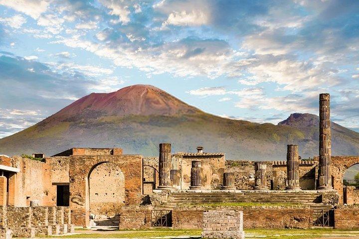 Excursion privée d'une journée Rome - Pompéi et côte amalfitaine billets inclus
