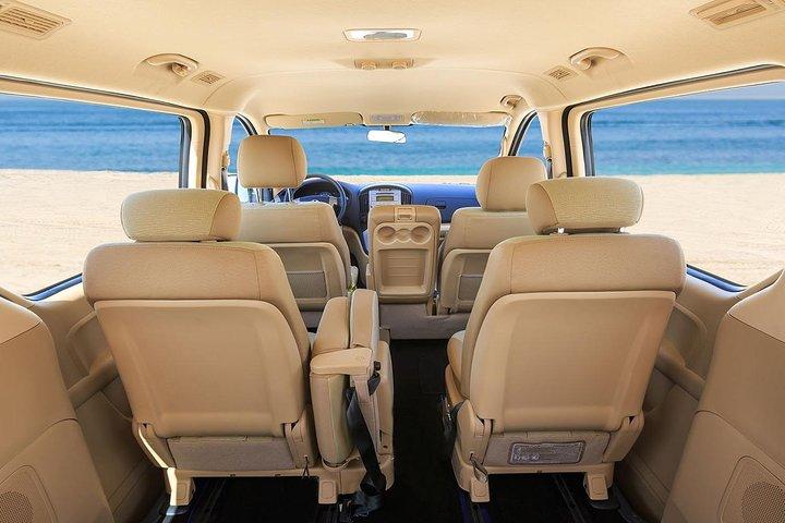 Private van hire with driver for 10 hours in Abu Dhabi