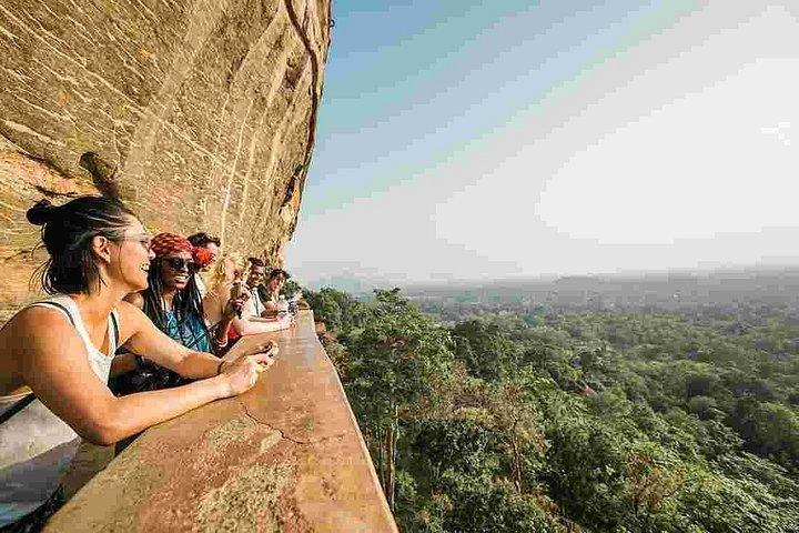 Sigiriya and Dambulla Tour (All Inclusive)