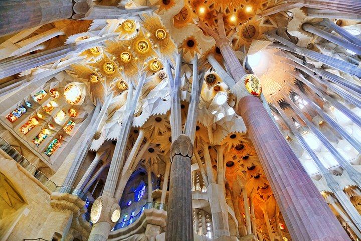 Ohne Anstehen Sagrada Familia Kleingruppentour