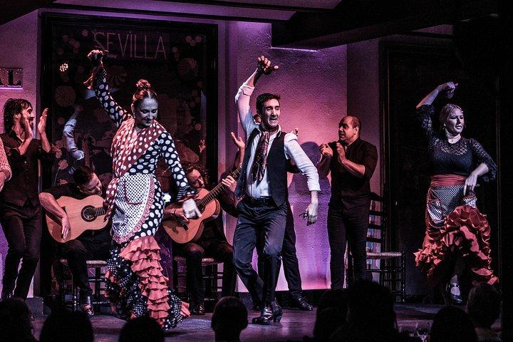 Espectáculo Flamenco en Tablao El Arenal con Bebida y Cena Opcional o Tapas