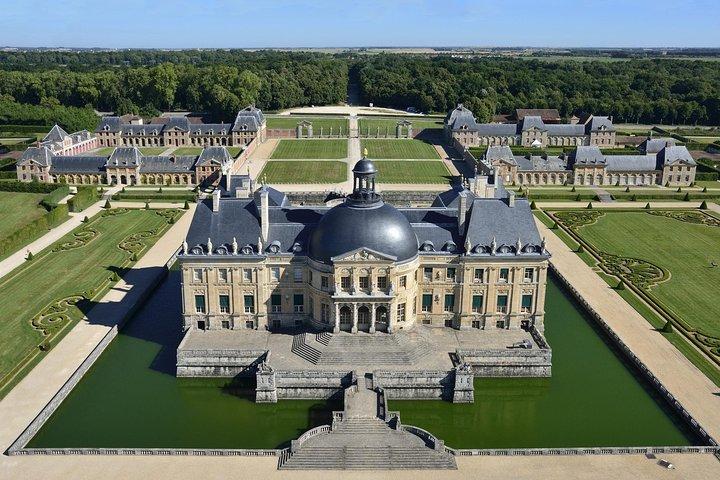 Vaux le Vicomte privato con minivan