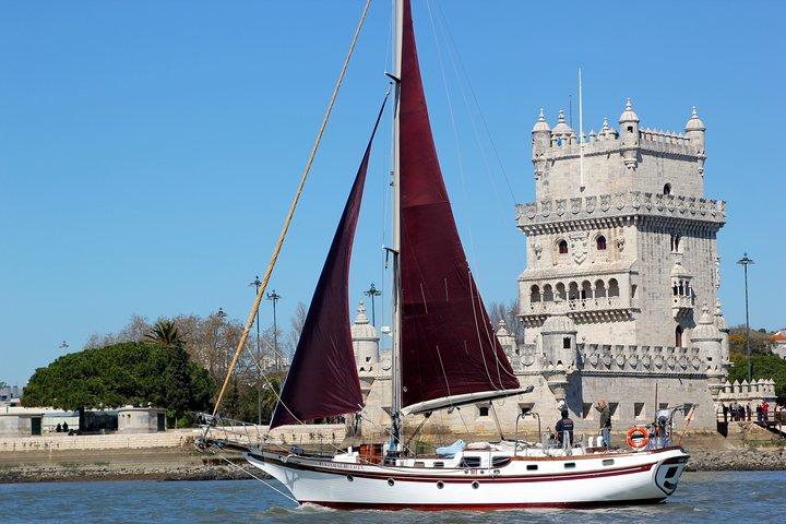 Fiume Tago - Tour privato in barca a vela d'epoca