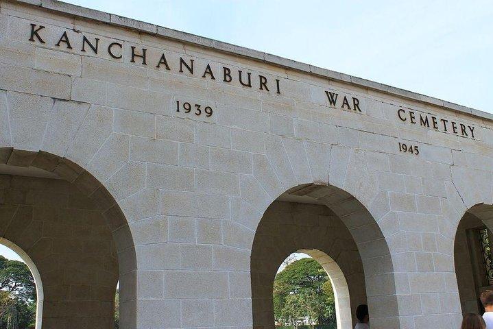 De Bangkok: Kanchanaburi destaca excursão para grupos pequenos de 1 dia