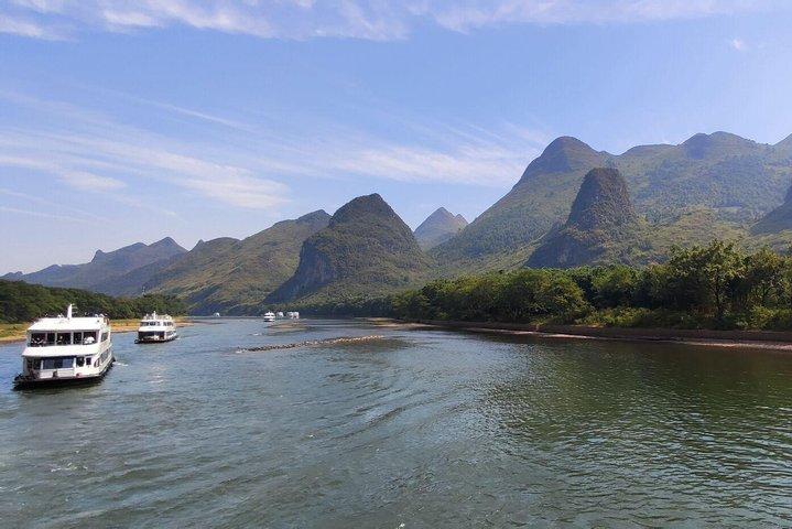 Heldags Li-River-tur fra Yangshuo til Yangdi med den engelske talende chauffør