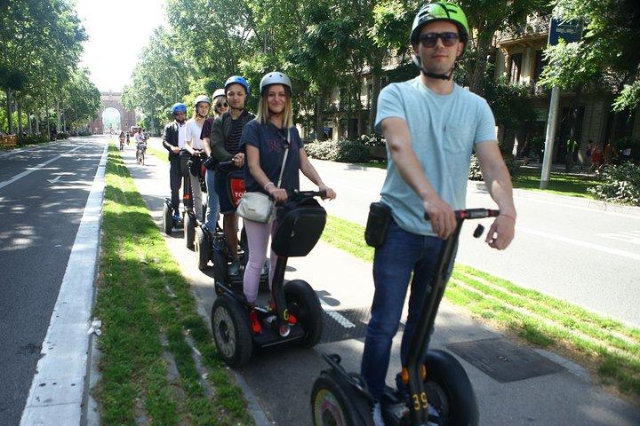バルセロナのハイライト セグウェイ ツアー - グランド ツアー
