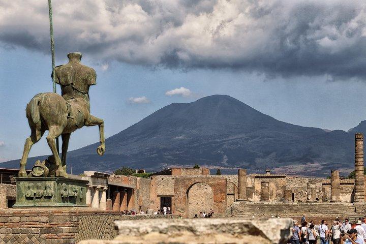 Discover Pompeii: Amazing Day Trip from Rome by High-Speed Train