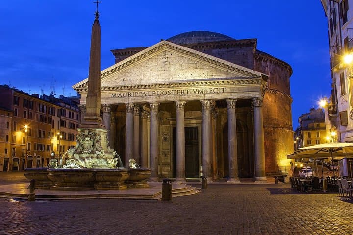 Night Tour of Rome with Local Pizza Dinner and Gelato Experience
