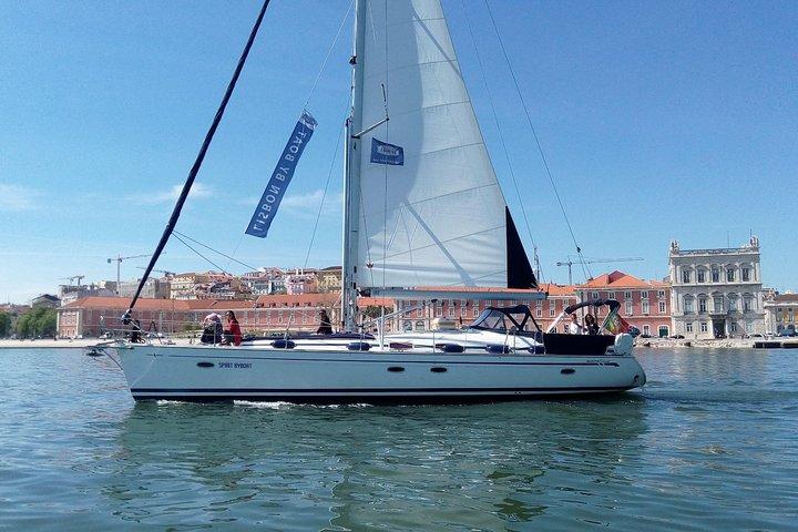 Private Lissabon-Kreuzfahrt auf einer Segelyacht